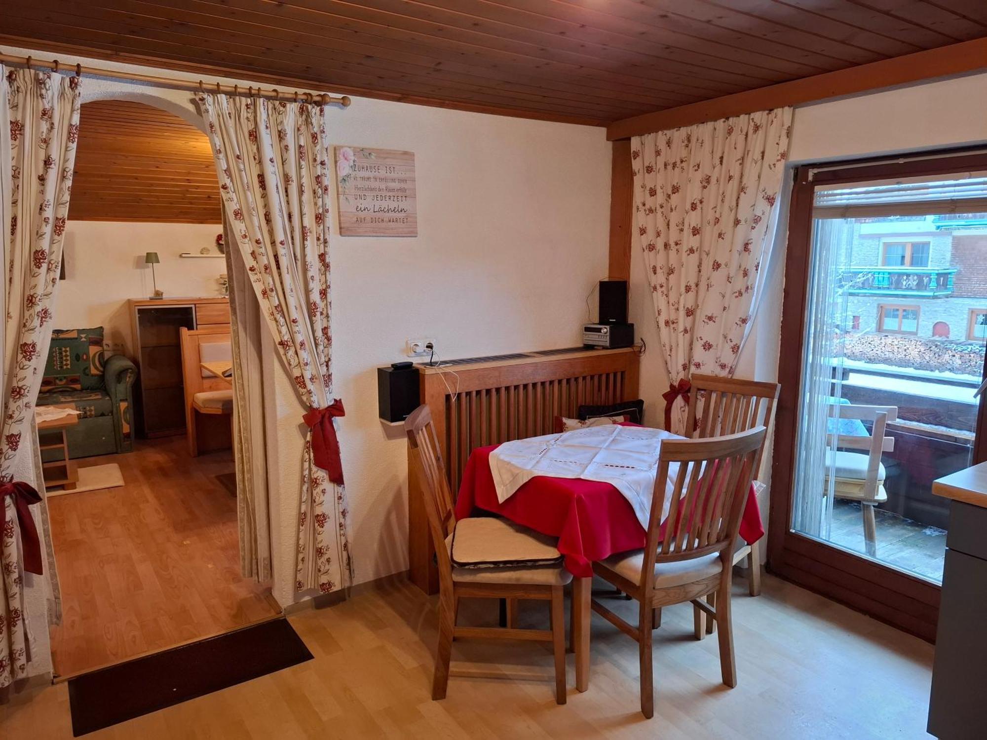 Ferienwohnung Zum Urfall -- Sommerbergbahnen Inklusive !!! Tannheim Luaran gambar