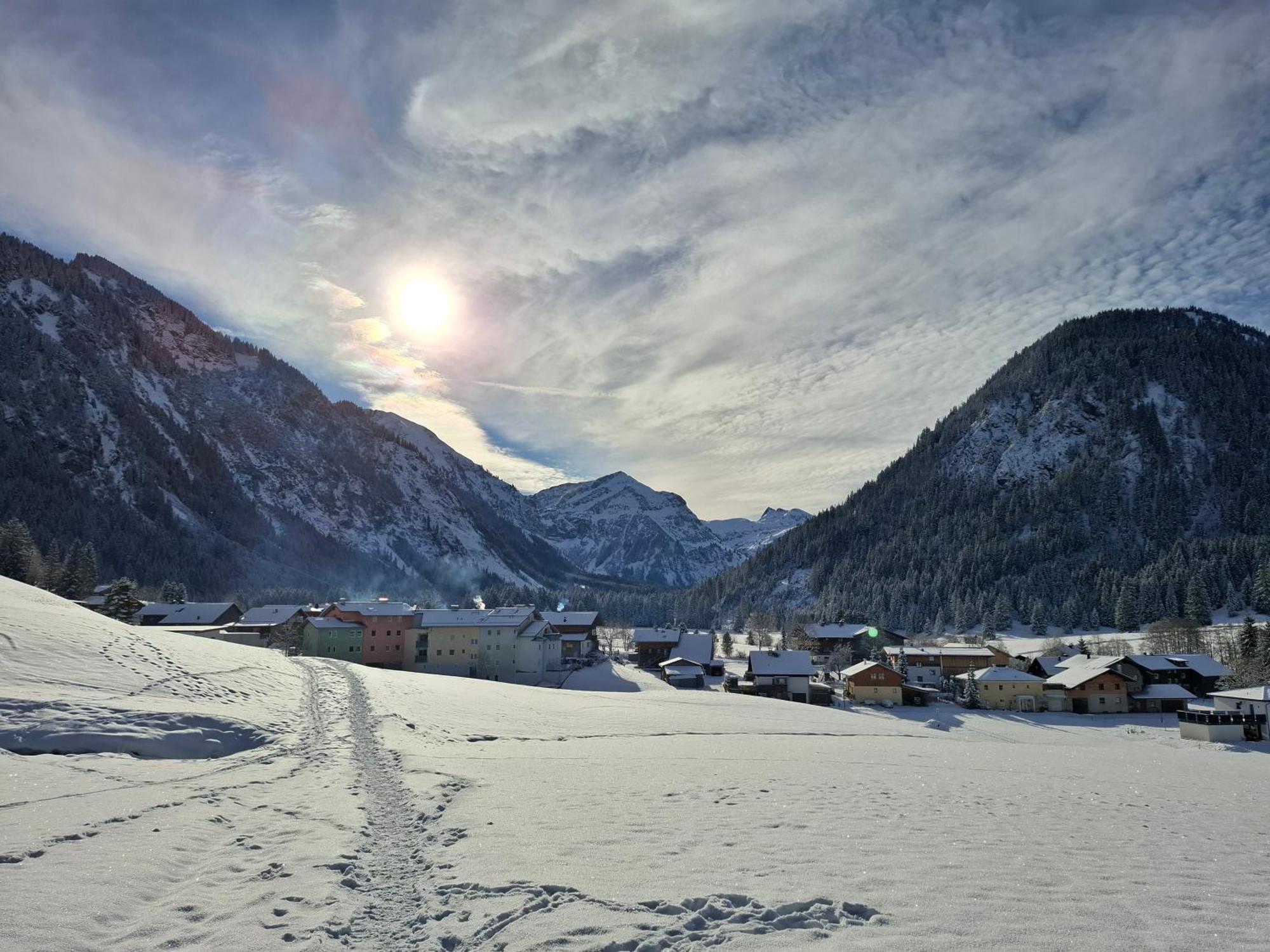 Ferienwohnung Zum Urfall -- Sommerbergbahnen Inklusive !!! Tannheim Luaran gambar
